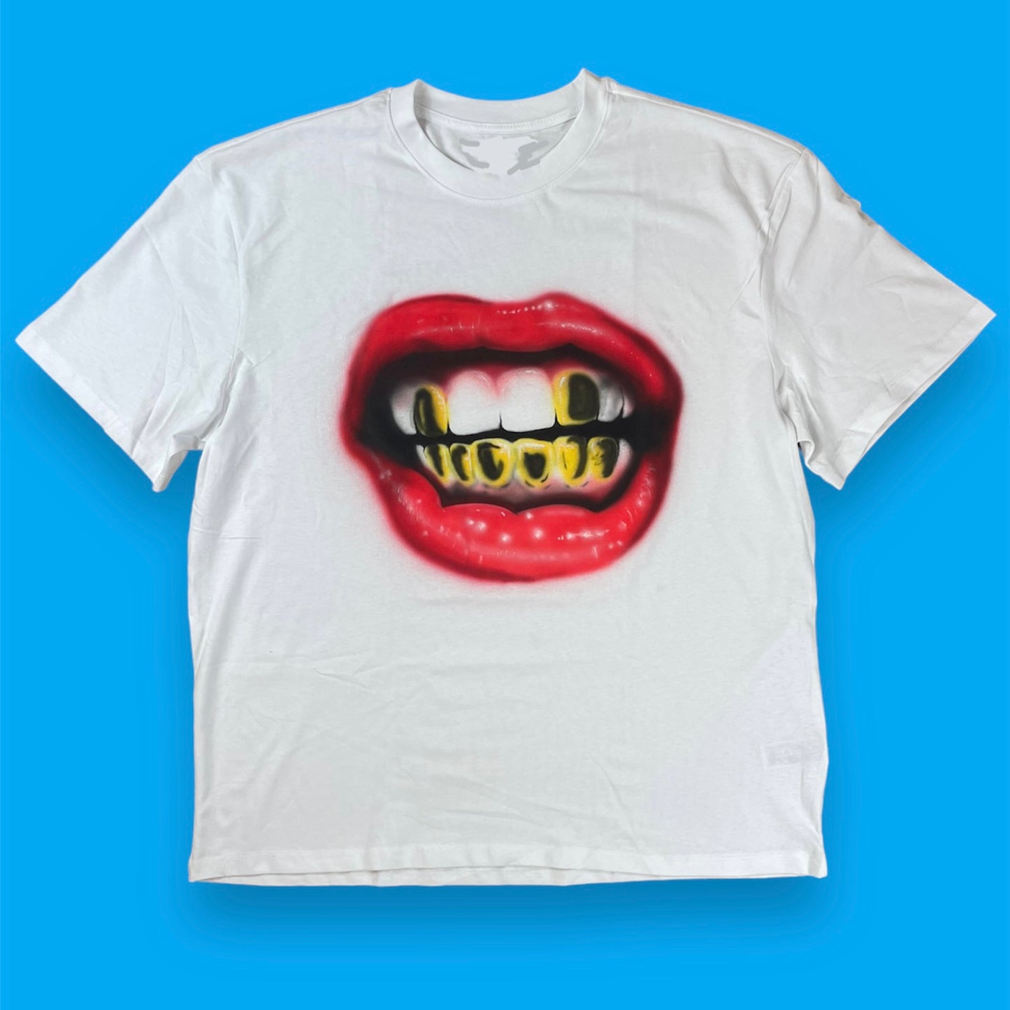 'grillz' tee